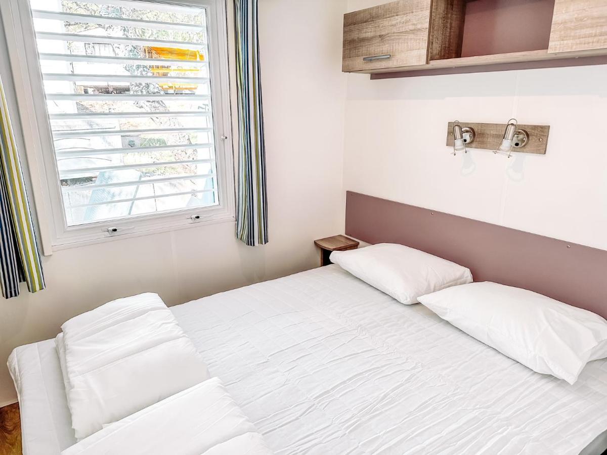 3 Bedroom Chalets Camping Lei Suves - Joycasa Roquebrune-sur-Argens Exterior photo