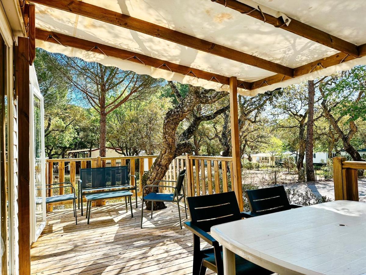 3 Bedroom Chalets Camping Lei Suves - Joycasa Roquebrune-sur-Argens Exterior photo
